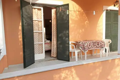 Appartementen Villa Silvia in Αχαράβη — foto 6