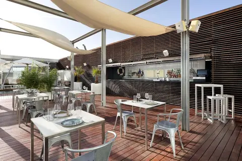 Hotel The Level at Meliá Barcelona Sky in Barcelona — foto 15