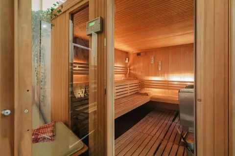 La Boheme Hotel in Tirana — foto 8