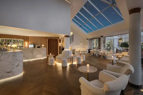 Grecian Park Hotel in Παραλίμνι — foto 7
