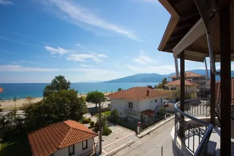 Villa Amalia Sun Beach in Νέα Βρασνά — foto 27