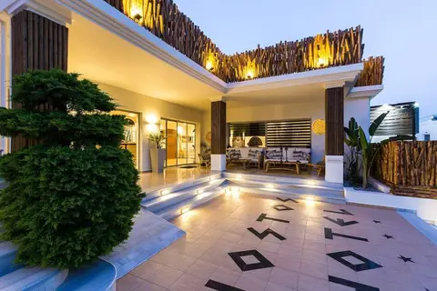 Nostos Beach Boutique Hotel in Vlichada, foto 11