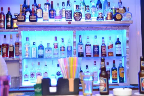 Blue Nest Hotel in Τιγκάκι — foto 29