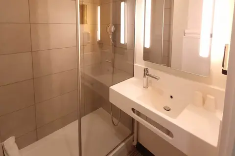 B&B Hotel Nice Stade Riviera in Nice — foto 14