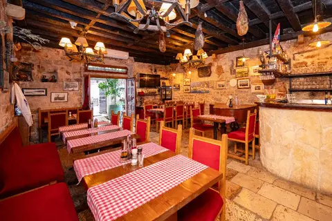 Heritage Hotel Tragos Trogir in Trogir — foto 14