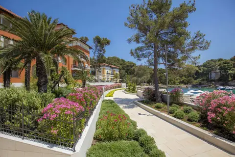Boutique Hotel Alhambra & Villa Augusta in Mali Losinj — foto 12