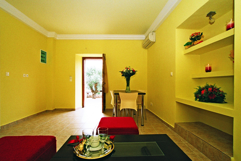 PIERIDES Suites & Studios foto 16