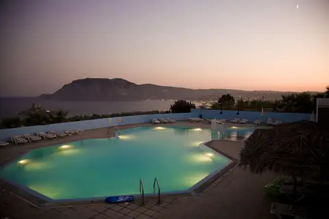 Pantheon Hotel in Αντιμάχεια — foto 25