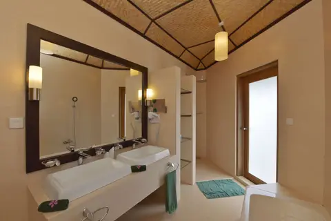 Safari Island Resort & Spa in Mushimasgali — foto 25
