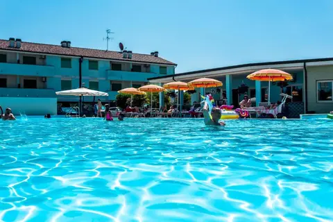 Long Beach Village in Ravenna — foto 4