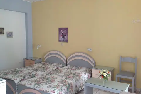 Travlos Studios in Ιθάκη (Πισαετός) - Κεφαλονιά (Πόρος) — foto 9