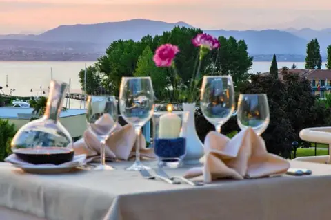 Hotel Du Parc in Sirmione — foto 23