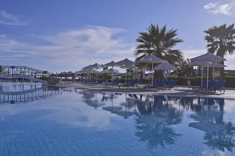 Sandy Beach Resort in Agios Georgios — foto 18