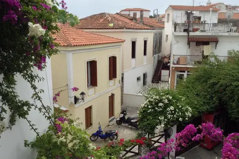 Mouria in Καλύβια — foto 6