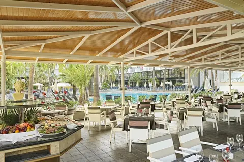 Protur Palmeras Playa Hotel in Sant Llorenç des Cardassar — foto 26