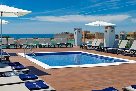 H10 Delfin in Salou — foto 3