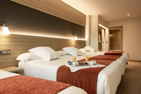 Hotel Avenida in A Coruña — foto 25