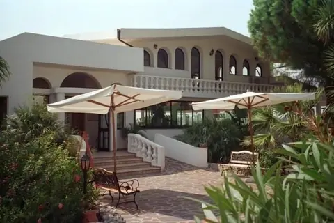 Hotel Villaggio Pineta Petto Bianco in Ricadi, foto 20