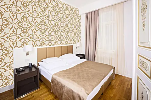 Deminka Palace in Praag, foto 22