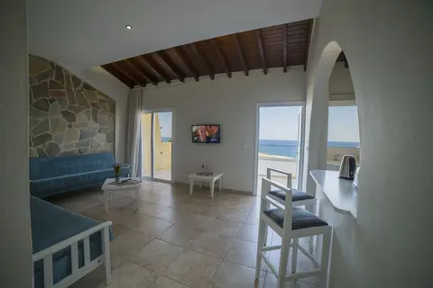 MyroAndrou Hotel Apartments in Leoforos Protara-Cavo Greco, foto 20