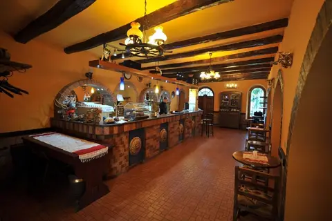 Rose Garden Hotel in Shkodra — foto 5
