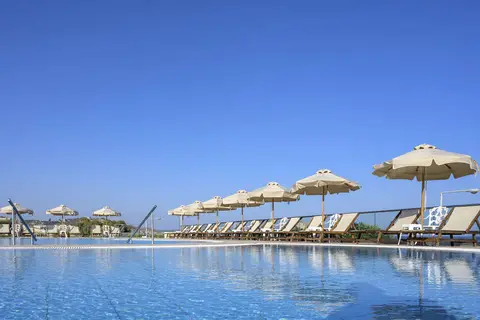 Royal Bay in Κέφαλος — foto 3