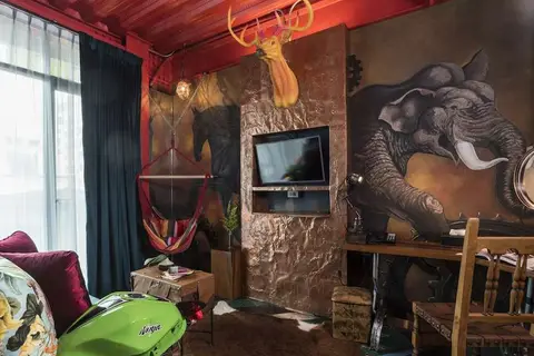 Mestyle Garage Hotel Bangkok in Bangkok — foto 13