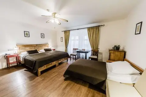Hotel Archibald At The Charles Bridge in Praag — foto 5