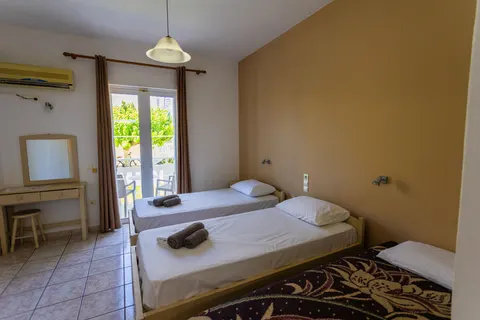 Fly & Go Tassia Studios in Zakynthos Municipal Unit — foto 3