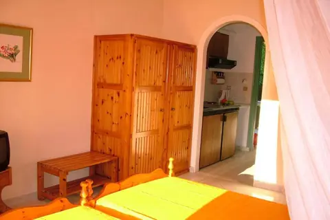 Angeliki Apartments in Δημοτική Ενότητα Λευκιμμαίων — foto 8