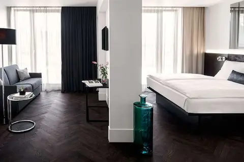 Hotel AMANO Grand Central in Berlijn — foto 5
