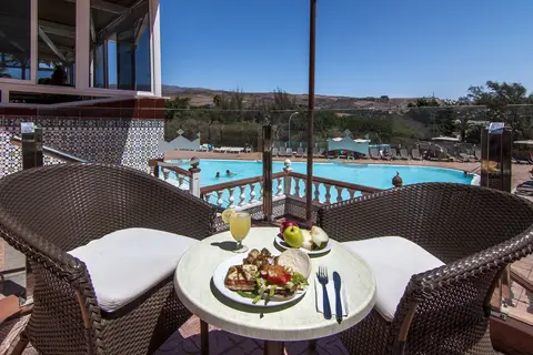 Hotel Corona Roja in San Bartolomé de Tirajana — foto 20