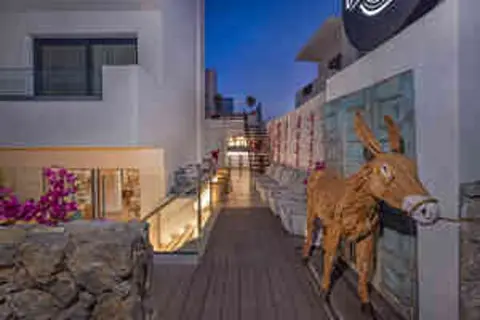 Cabana White Boutique Hotel & Suites in Καρδάμαινα — foto 19