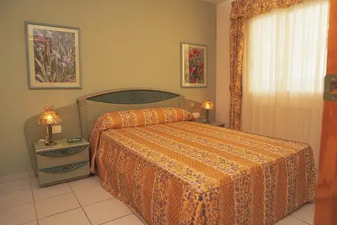 AR Imperial Park SPA Resort in La Línea de la Concepción — foto 23
