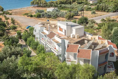 Megim Hotel in Παλαιόχωρα — foto 18