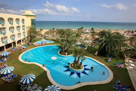 Mehari Hammamet in Le Baron