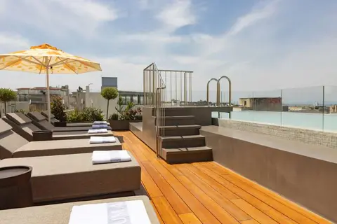 Adia Aluma Athens Curio Collection by Hilton in Athene — foto 9