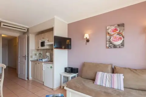 Pierre & Vacances Residence Les Calanques des in Roquebrune-sur-Argens — foto 6