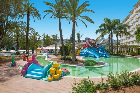 Iberostar Waves Ciudad Blanca in Alcúdia — foto 3