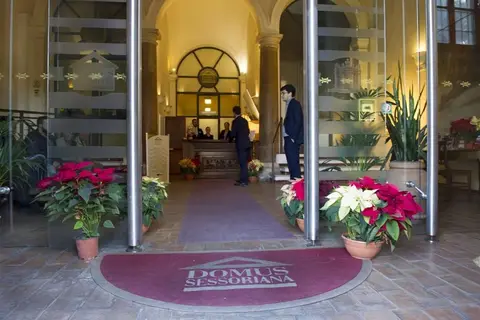 Hotel Domus Sessoriana in Rome — foto 13