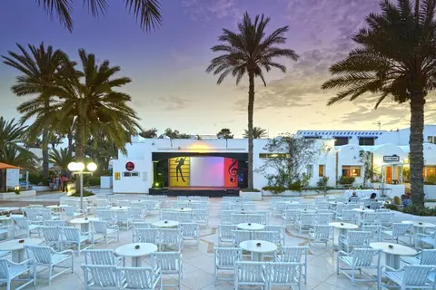 Hari Club Beach Resort in أغير — foto 23