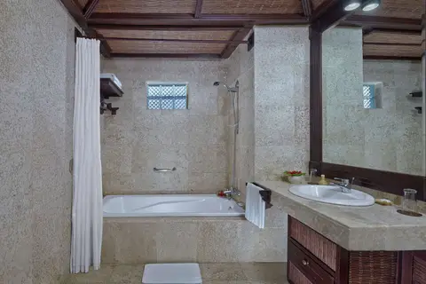 Hotel Tjampuhan & Spa in Ubud — foto 25