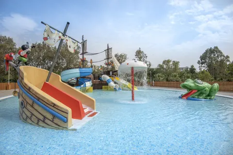 Caravia Beach in Marmari — foto 5