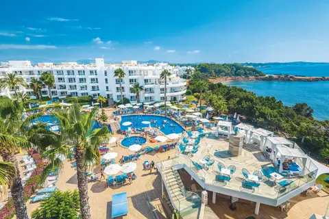 Tropic Garden Hotel & Apartments in Santa Eulària des Riu — foto 11