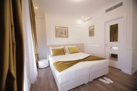 Eler Hotel in Tirana — foto 4
