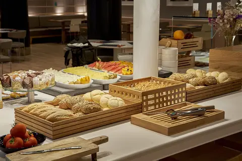 DoubleTree by Hilton Hotel Girona in Girona — foto 20