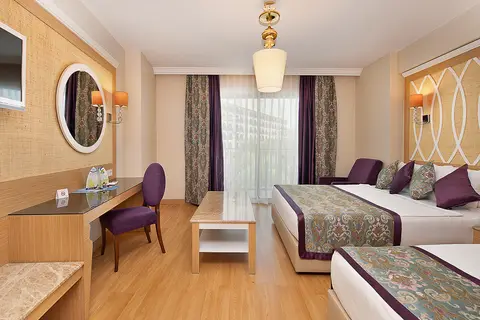 Quattro Family Club Dem Hotel in Alaşehir — foto 7