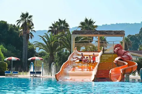 Hotel Falkensteiner Club Funimation Garden Calabria in Curinga — foto 22