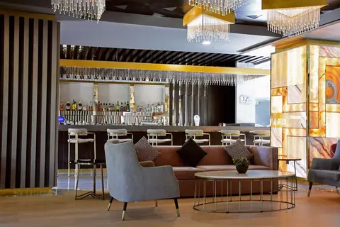 Royal Wings Hotel in Aksu — foto 12