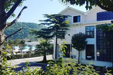 Univers Hotel in Elbasan — foto 2